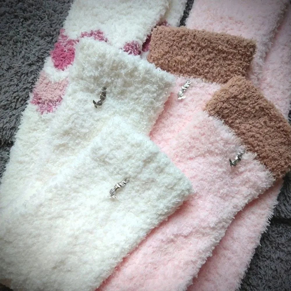 🍒NWT🍒 2 PK PLUSH WINTER THIGH HIGH CLOUD SOCKS